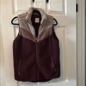 Cozy Two-Tone Sherpa Vest